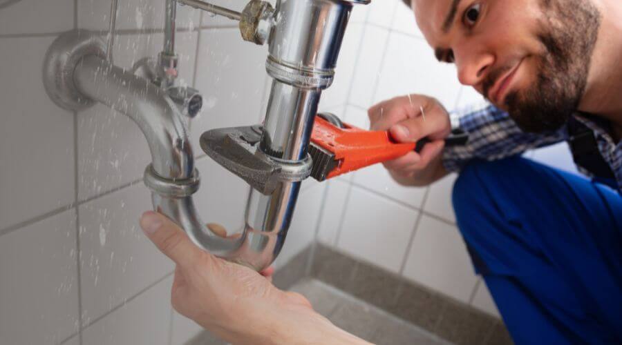 Professional expert plumbing services in Saint Olaf, IA